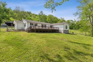 2490 Clampit Hollow Rd, Lafayette, TN 37083