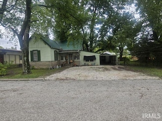506 Meredith St, Washington, IN 47501