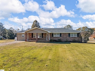 397 Virginia Ave, Lyman, SC 29365