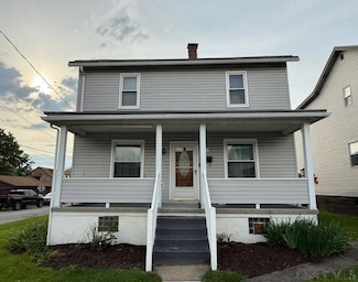 201 7th St, Windber, PA 15963