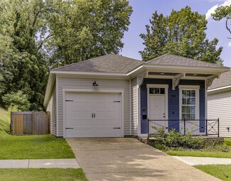 1104 First St E, Vicksburg, MS 39183