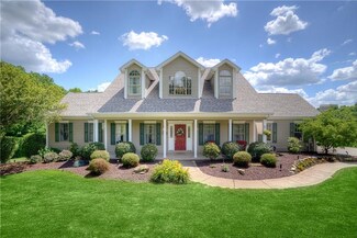 2611 Hilltop Rd, Oakdale, PA 15071