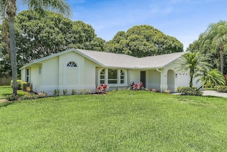 1812 NE Crabtree Ln, Jensen Beach, FL 34957