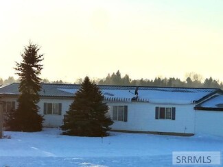 744 N 700 E, Firth, ID 83236