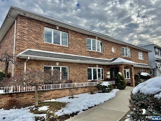 314 Midland Ave Unit 1, Saddle Brook, NJ 07663