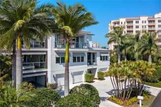 2120 Ocean Dr, New Smyrna Beach, FL 32169