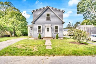 5 Dunbar Ave, Bristol, RI 02809