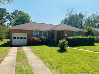1407 Durst St, Nacogdoches, TX 75964