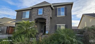 9211 Woodbrook Dr, Shafter, CA 93263