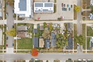 517 2nd St SW, Cedar Rapids, IA 52404