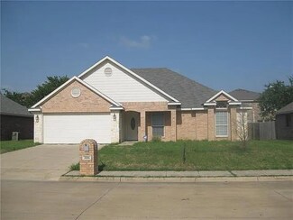 3816 Spier Cir, Balch Springs, TX 75180