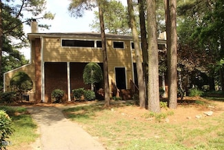 3239 Mill Run, Raleigh, NC 27612