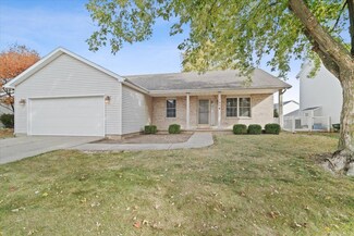 1804 Chuck Murray Dr, Normal, IL 61761
