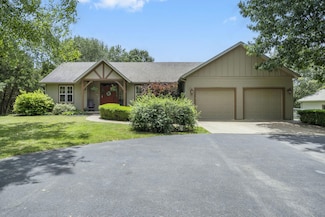 960 Elliot Rd, Nixa, MO 65714