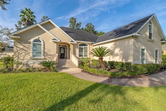 371 Oak Grove Island Dr, Brunswick, GA 31523