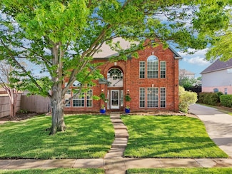 2077 Brookgate Dr, Grapevine, TX 76051