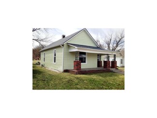 204 E Cliff St, Saint Joseph, MO 64504