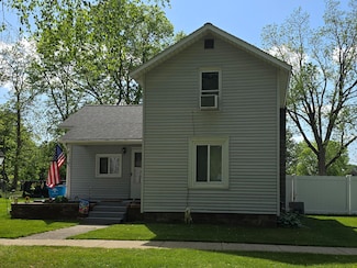 150 Palmer Ave, Colon, MI 49040