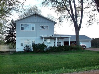1085 Equity St, Stratford, WI 54484