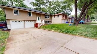 11706 W 69th St, Shawnee, KS 66203