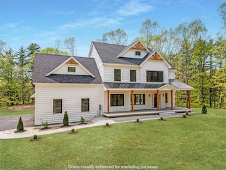 286 South Rd, Kensington, NH 03833