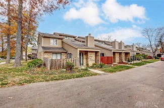 422 Jamestown Cir Unit 2, Dayton, OH 45458