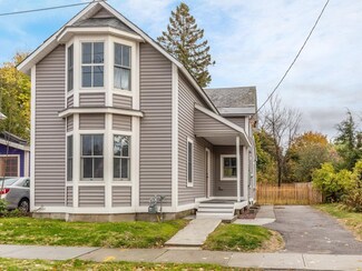 17 Washington St, Burlington, VT 05401