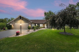 10028 Winding Shores Dr, New Haven, IN 46774