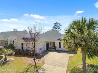 1025 Garden Club Way, Leland, NC 28451