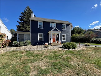 1214 Chestnut Dr, Ashtabula, OH 44004