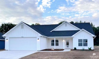 1603 Bowell Ln, Abilene, KS 67410