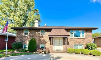 3631 Manor Dr, Highland, IN 46322