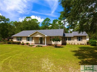 1431 Camellia Dr, Pembroke, GA 31321