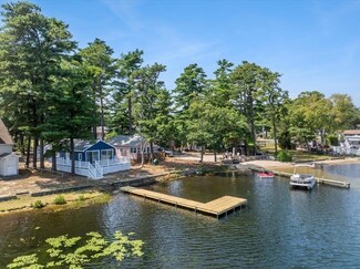 37 Pine Lake Dr, East Wareham, MA 02538