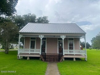 2930 Chitimacha Trail, Charenton, LA 70523