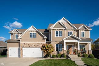 5229 Stonehaven Ln, Columbus, IN 47201