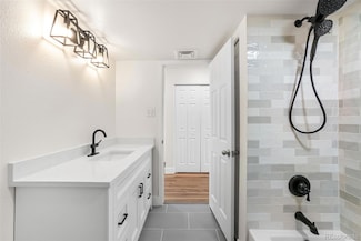 3315 S Monaco St Unit B, Denver, CO 80222
