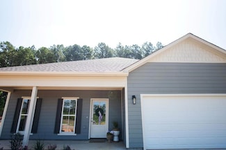 160 Thaxton Hills Dr, Thaxton, MS 38871