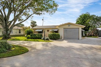 1510 Kingsley Rd, Jupiter, FL 33469