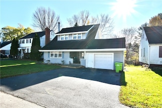 121 Leonard St, Syracuse, NY 13211