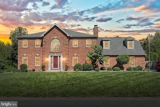 2730 Stevenson Dr, York, PA 17404