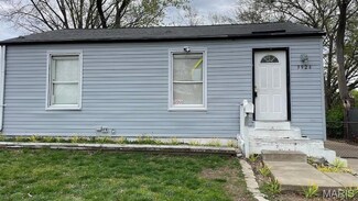 3926 Edmundson Rd, Saint Louis, MO 63134