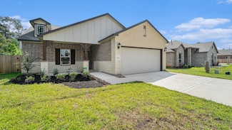 855 Waukegan Rd, Conroe, TX 77306