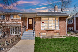 7973 N Nordica Ave, Niles, IL 60714