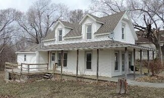 97 S Harrison St, Kingston, MO 64650