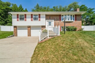 2726 Otterbein Dr, Allison Park, PA 15101