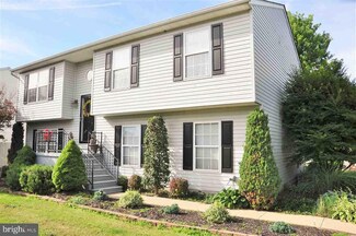 5974 Holly Tree Ct, Felton, PA 17322