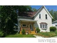 10 Knight St, Silver Creek, NY 14136