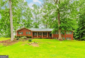 201 Smithstone Path, Fayetteville, GA 30214
