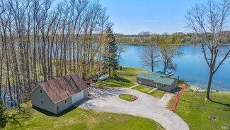 3135 W 1st Dr, Albion, IN 46701